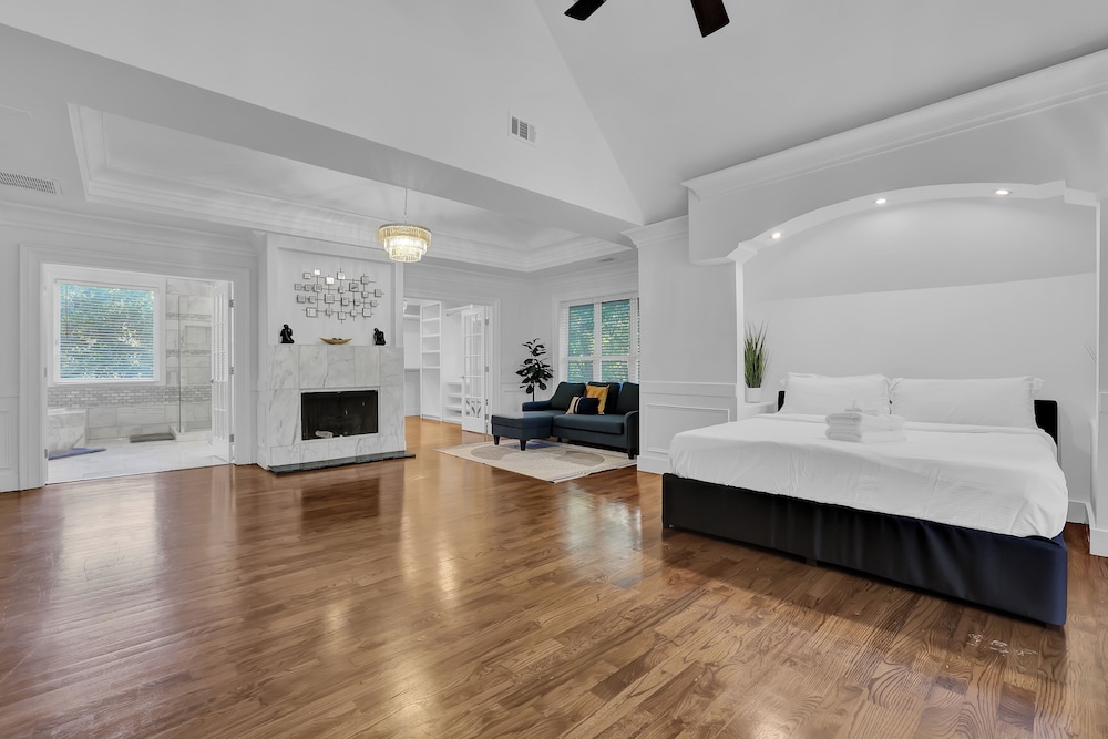 Stunning 6BR Buckhead OasisPrivate BathEachRoom — Atlanta — photo 3