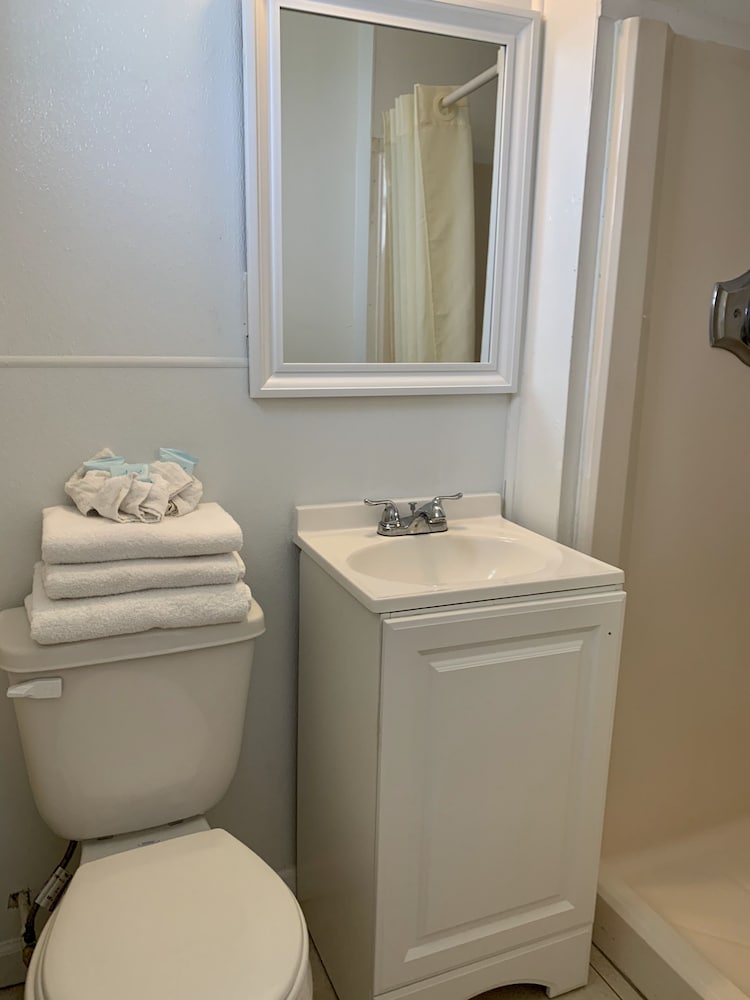Cabana Motel - photo 15