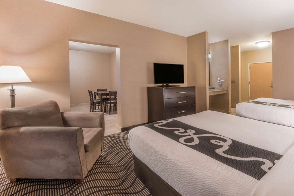 La Quinta Inn & Suites by Wyndham Idaho Falls Ammon - photo 26