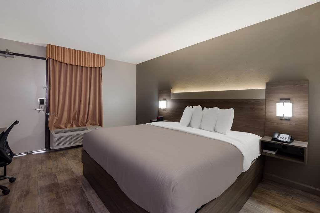 Quality Inn Fort Jackson - photo 15