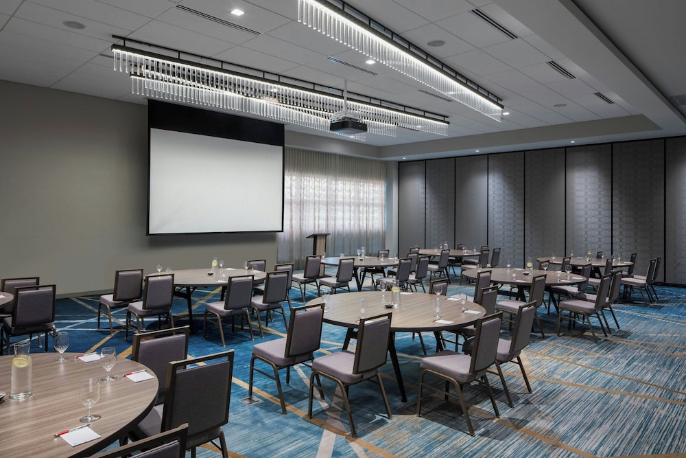 AC Hotel by Marriott Fort Lauderdale Airport - photo 54