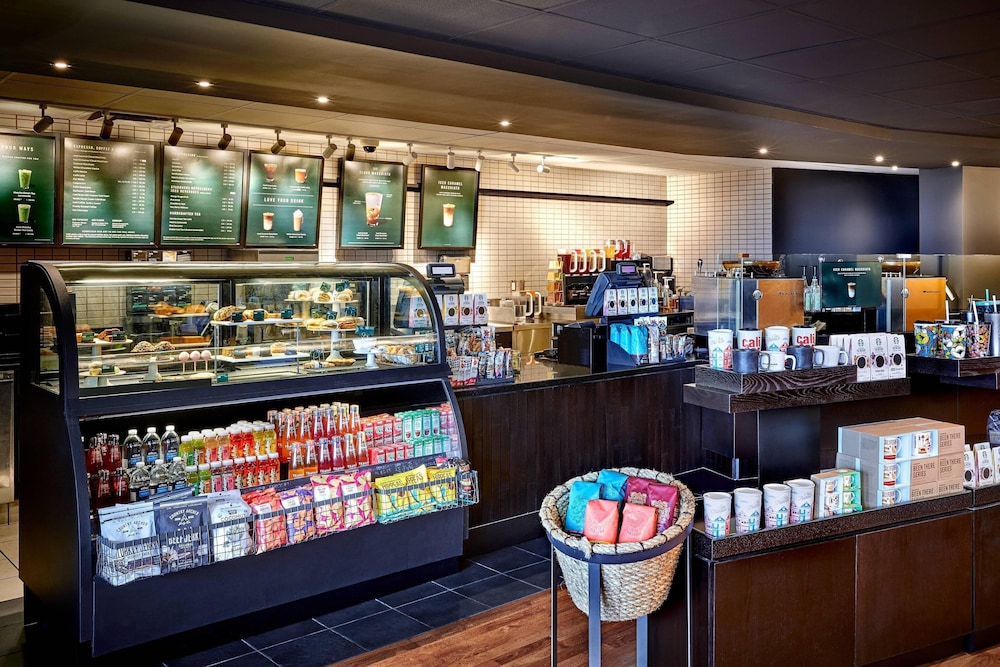 San Francisco Airport Marriott Waterfront - photo 38