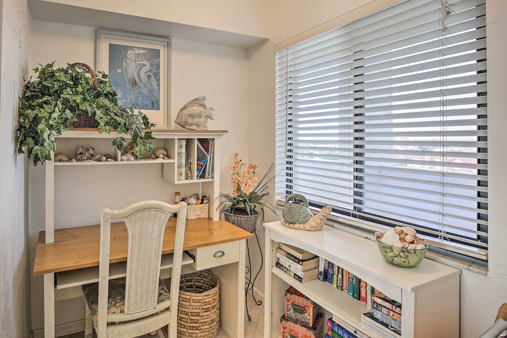Luxe Beachfront Family Condo w Resort Amenities - photo 12