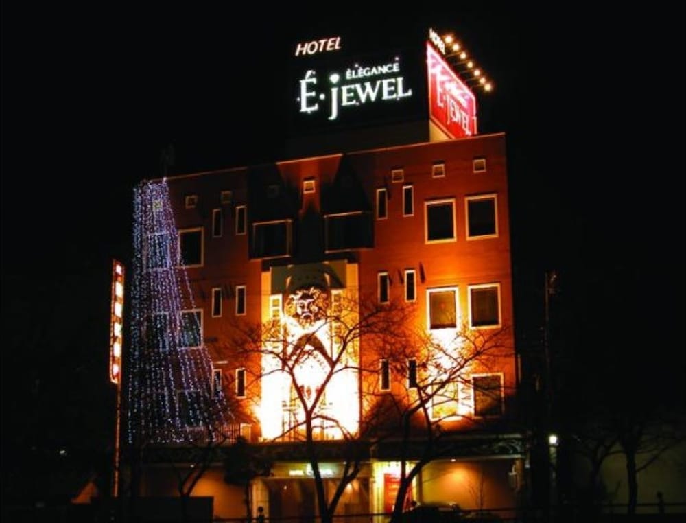E Jewel — hotel in Amagasaki