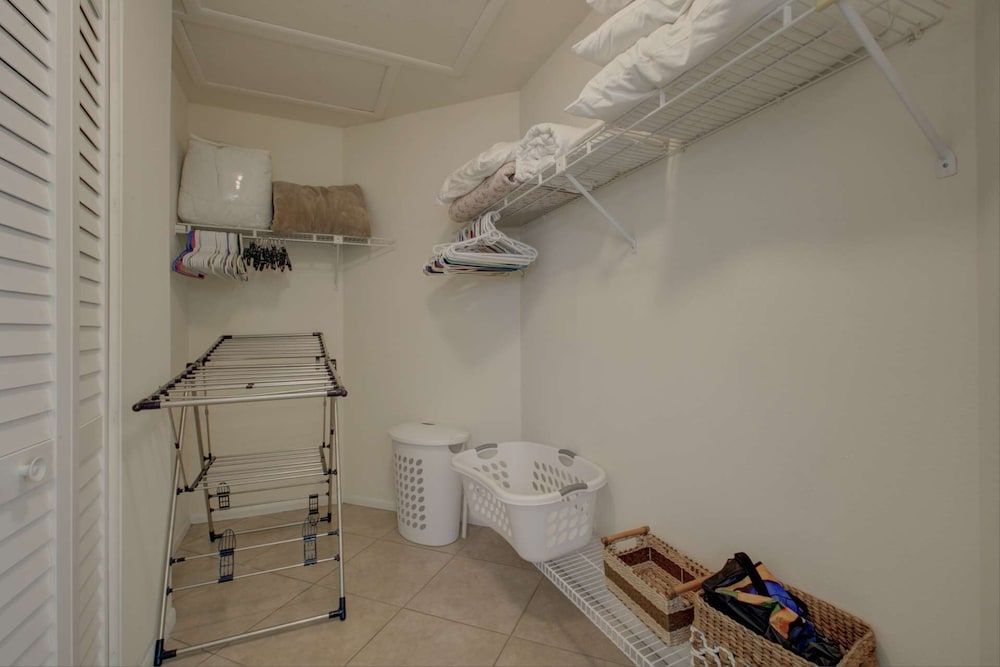 White Pine Court - photo 31