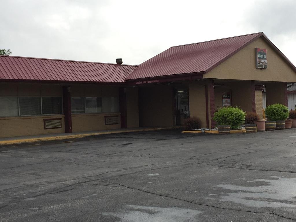 Villager Inn - carbon neutral hotel in Springfield