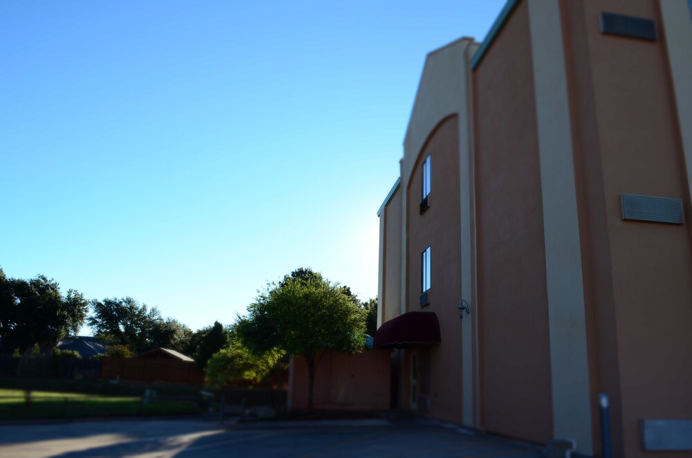 Quality Suites Abilene TX - photo 76