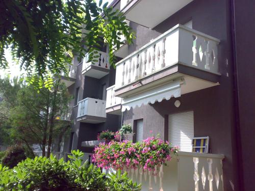 Cond Old River — 4-Star Luxury Hotel in Lignano Sabbiadoro, Italy