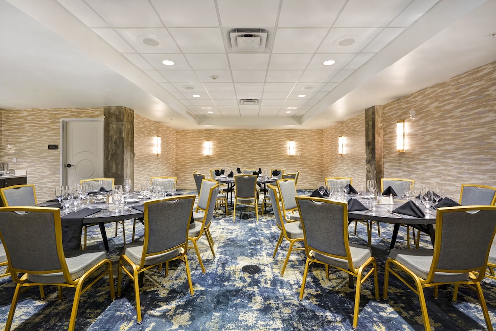 Hotel Indigo Kansas City The Crossroads by IHG - photo 57