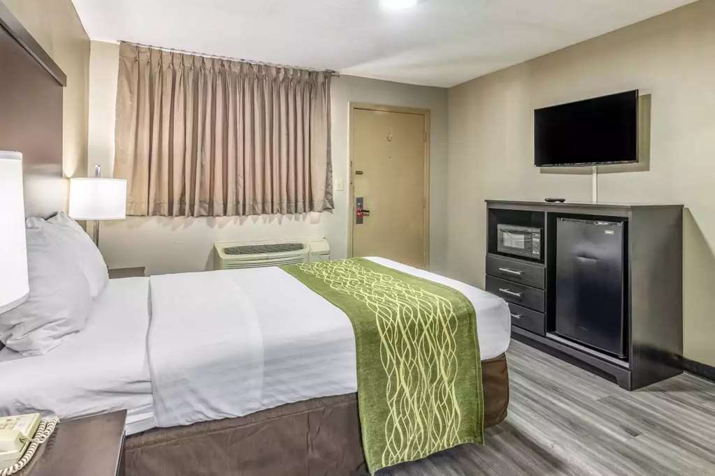 Americas Best Value Inn Opelika - photo 16
