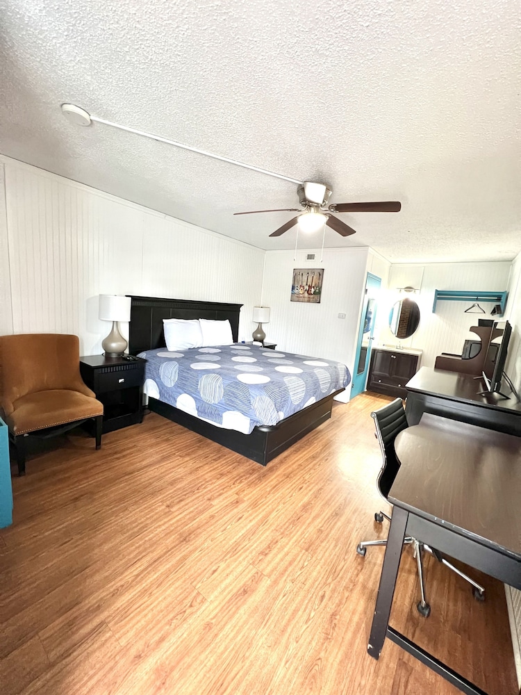 Rodeway Inn Nashville TN - photo 15