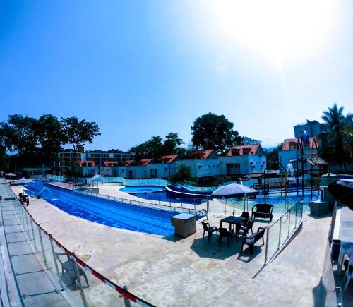Apartasol de Lujo Santa Fe de Antioquia — 4-Star Luxury Hotel in Santa Fe De Antioquia, Colombia