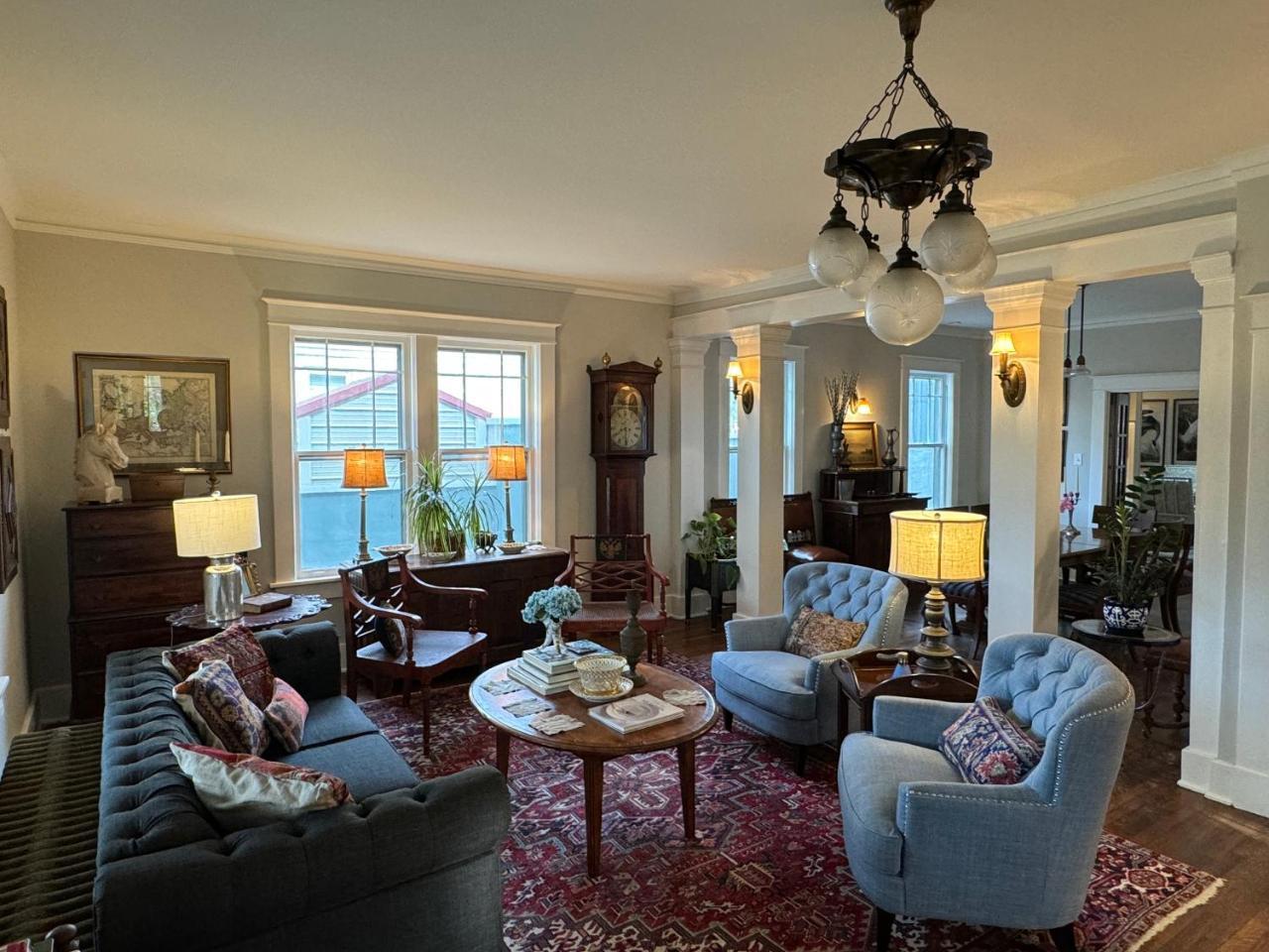 Spacious Central Gardens Home — 4-Star Luxury Hotel in Memphis, United States