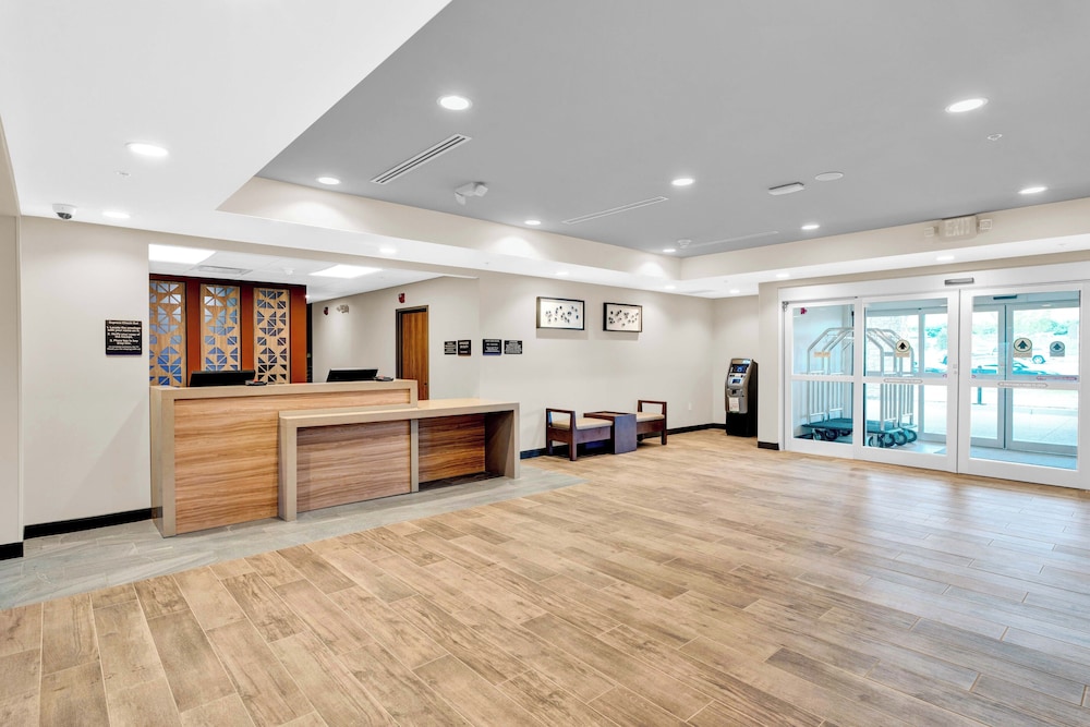 Candlewood Suites Detroit Auburn Hills by IHG - photo 2