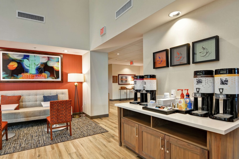 Hampton Inn & Suites Tucson Marana - photo 7