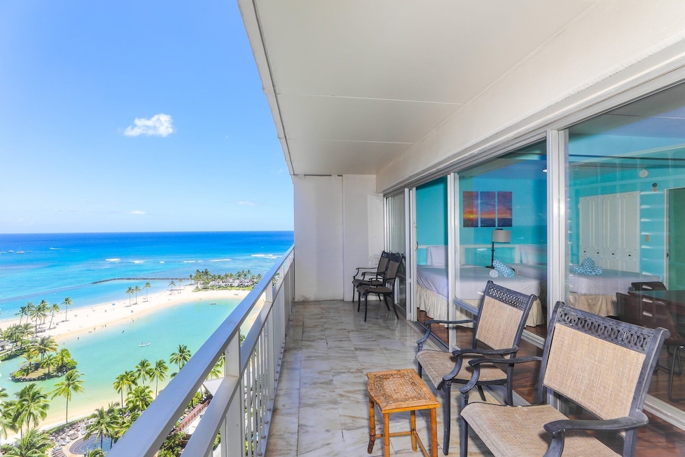 Ilikai Tower 1934 Condo with Fully Equipped Kitchen Great for longer stays by RedAwning - featured photo