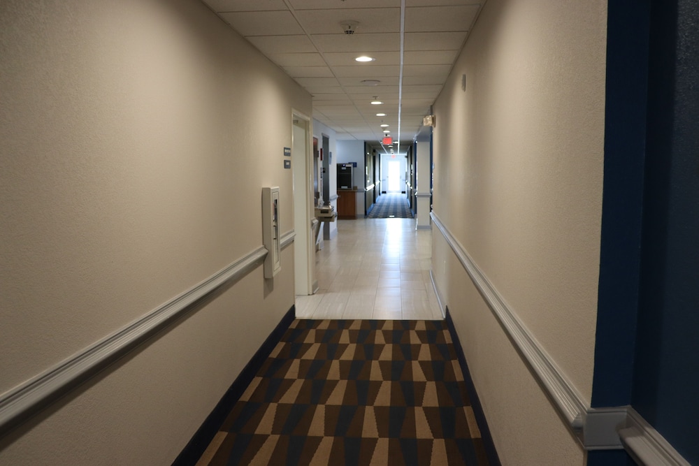 Microtel Inn & Suites by Wyndham Columbus Near Fort Benning - photo 62