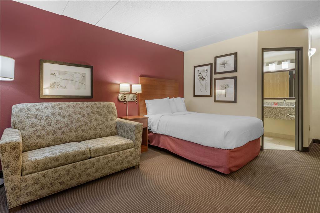 SureStay Plus Hotel by Best Western Litchfield - photo 16