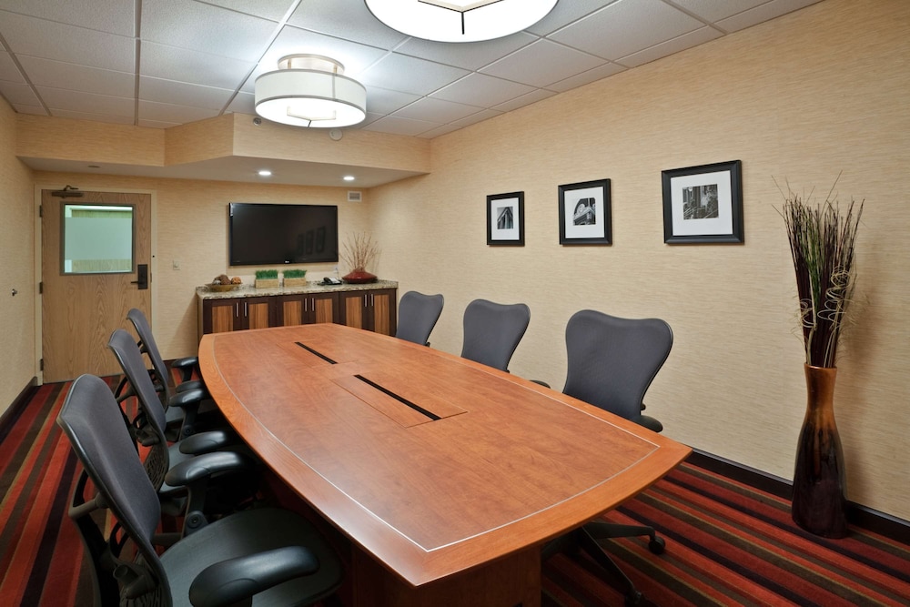 Hampton Inn St. Charles St. Peters - photo 48