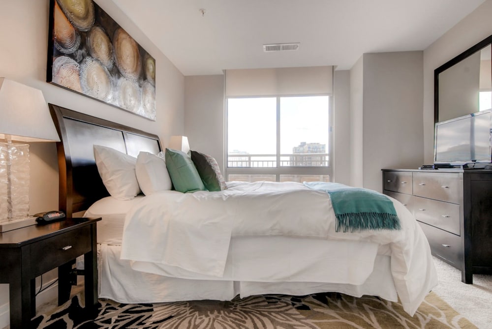 Global Luxury Suites At Tysons Corner - photo 6