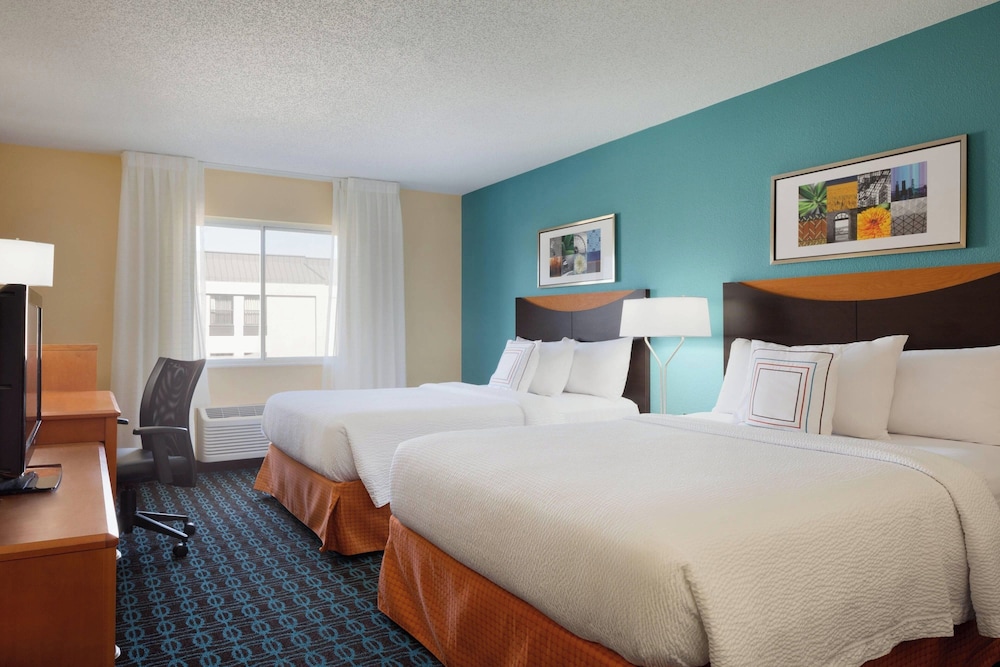 Fairfield Inn & Suites Youngstown Boardman Poland - photo 9