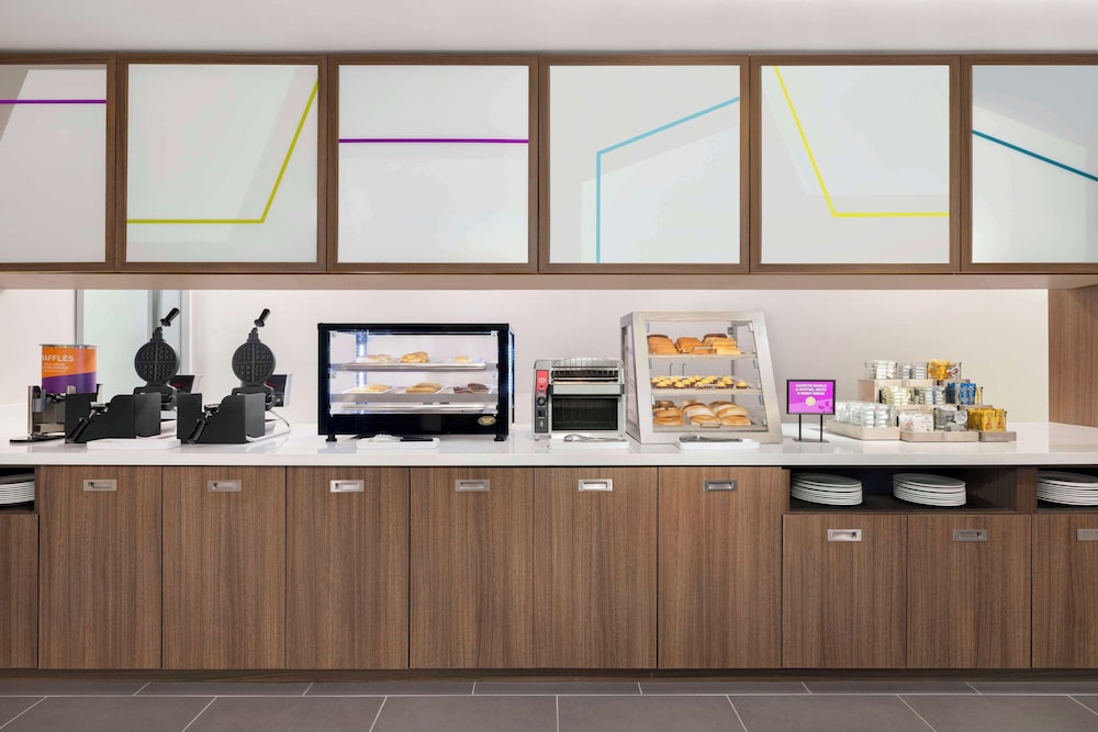 Home2 Suites By Hilton San Juan - photo 29