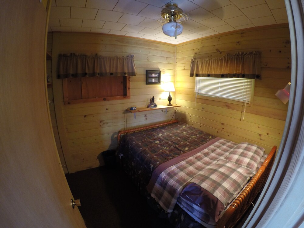 Timber Bay Resort - photo 3