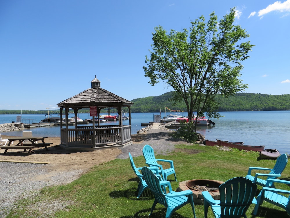 Bayside Inn & Marina - photo 163