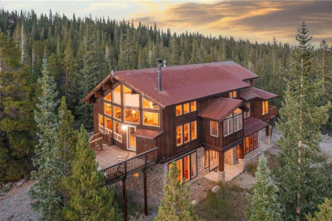 Moose Rock Reserve Lux Hot Tub Sauna Views — hotel in Fairplay
