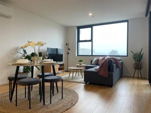 Delicious in Dickson 1bd 1bth — 4-Star Luxury Hotel in Canberra, Australia