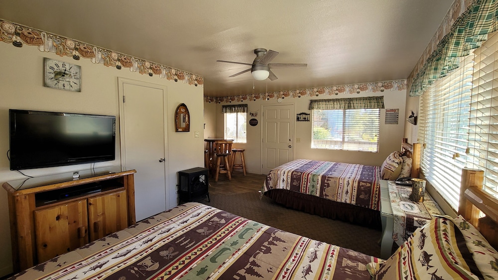 Sequoia Lodge - photo 15