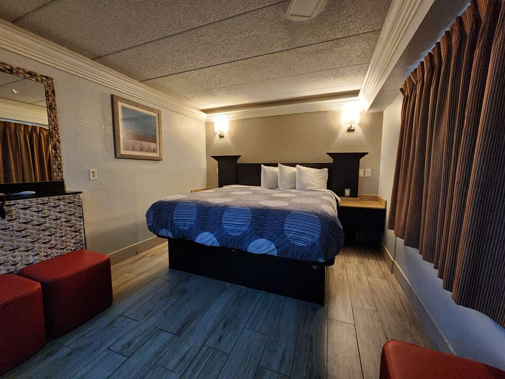 Americas Best Value Inn & Suites Little Rock at Scott Hamilton Dr - photo 50