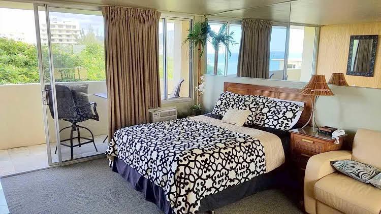 Diamond Head Beach Hotel 805 - photo 13