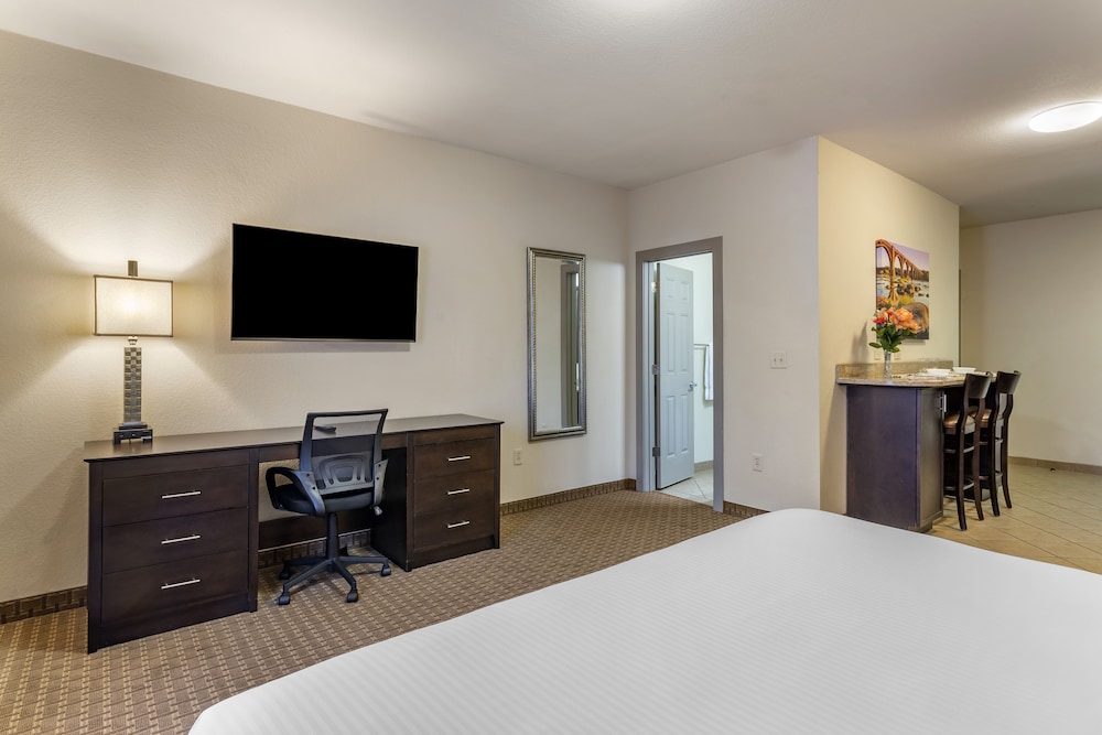 Stay Over Suites - photo 10