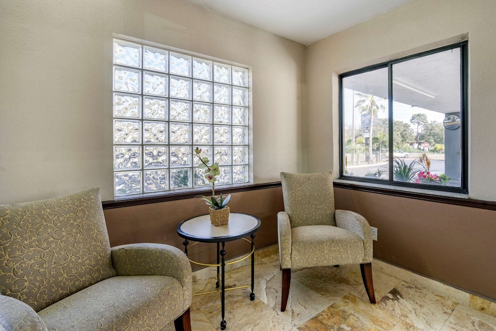 Rodeway Inn Clearwater Dunedin - photo 4