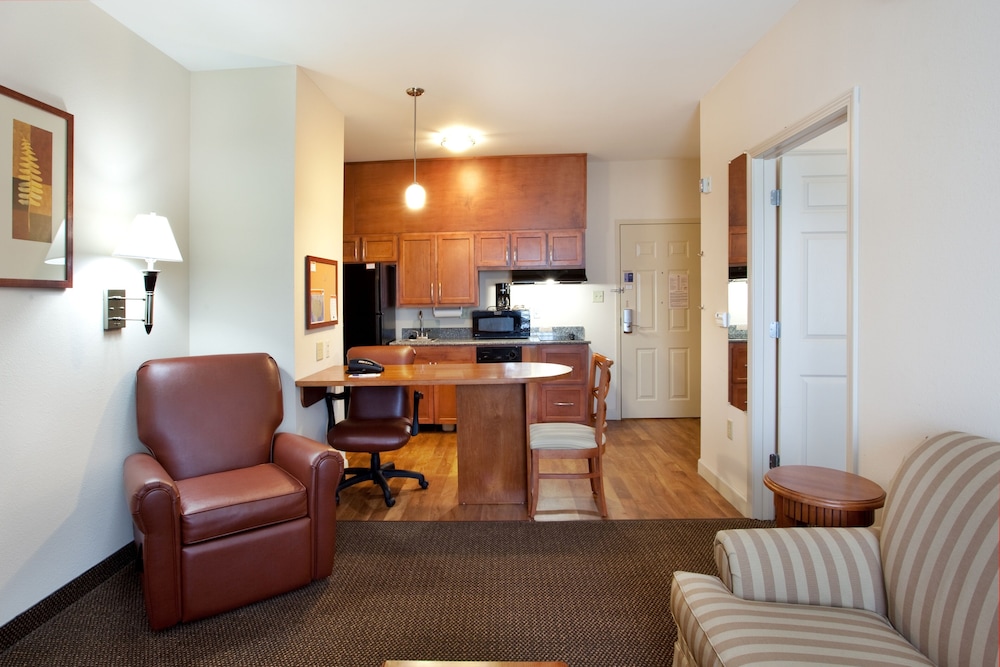 Candlewood Suites New Iberia by IHG - photo 7
