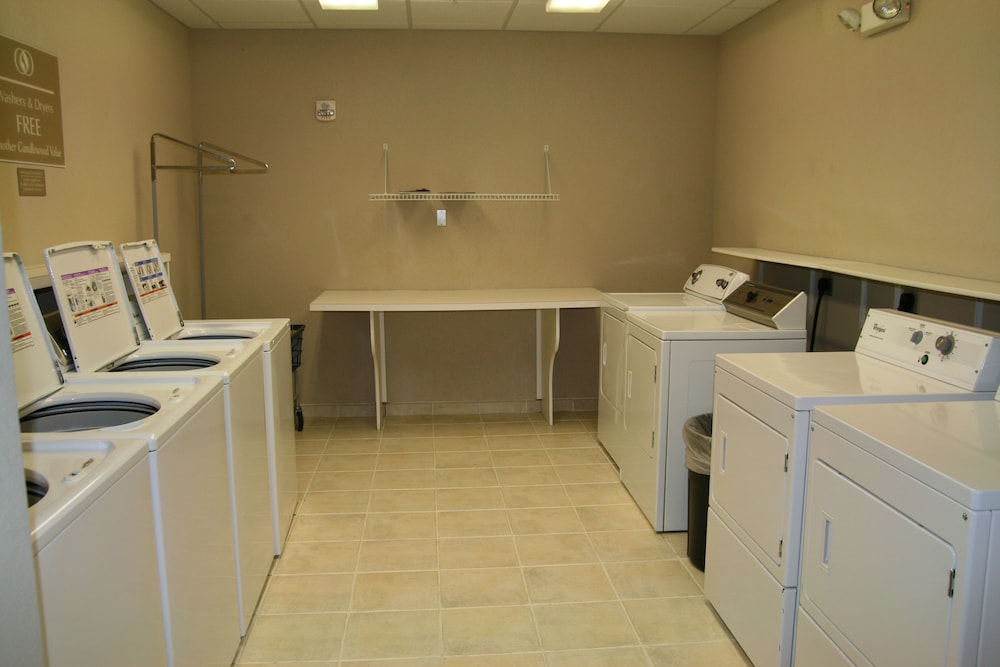 Candlewood Suites Bordentown Trenton by IHG - photo 40
