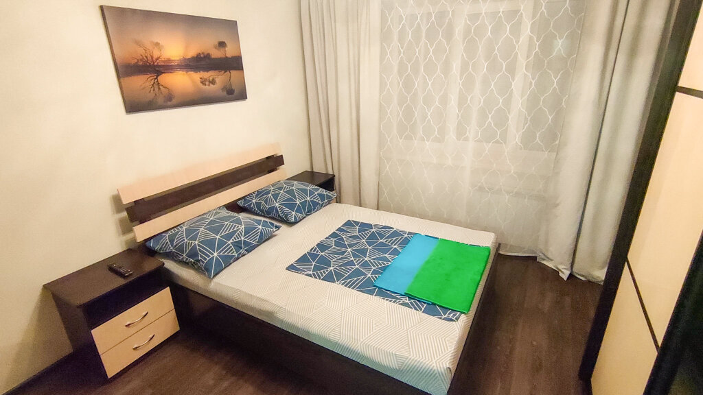 Sutki Kak Doma Na Botanicheskoj 33a Apartments 20971756 — Minusinsk