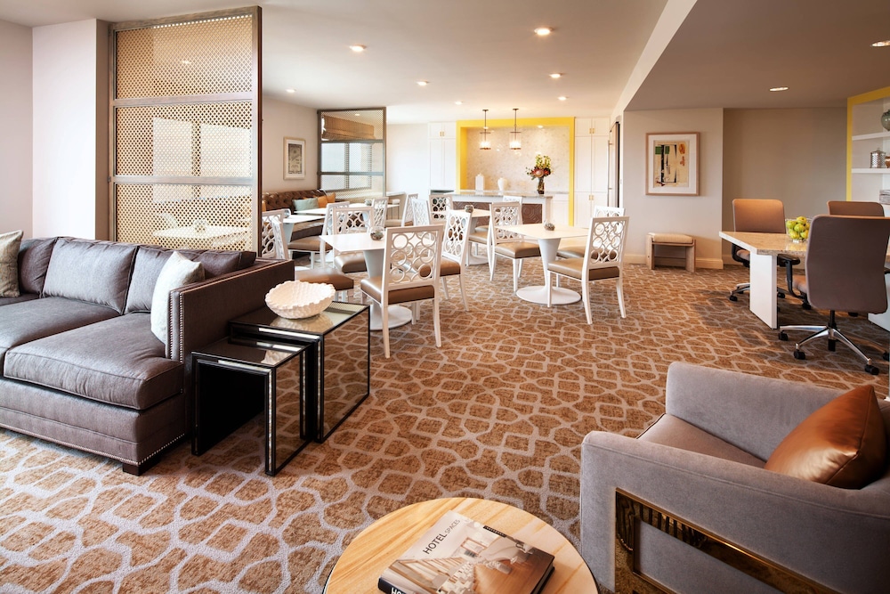 Sheraton McKinney Hotel - photo 25