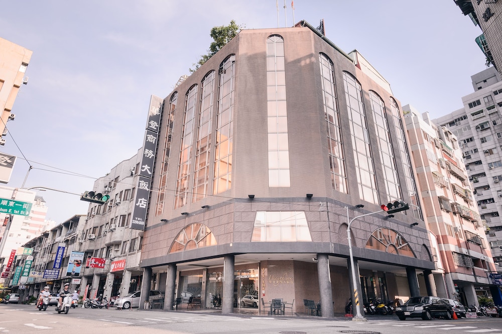 Waugh Den Hotel - last minute hotel in Taichung