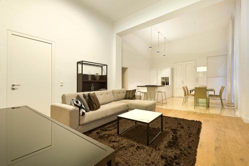 Central Luxury Apartment — 4-Star Luxury Hotel in Vienna, Austria