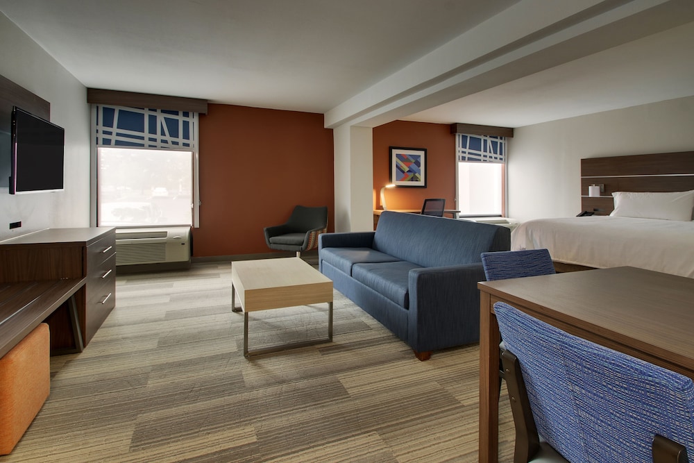 Holiday Inn Express Voorhees Mt. Laurel an IHG Hotel - photo 3