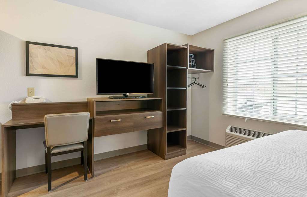 Extended Stay America Select Suites Louisville Airport - photo 14