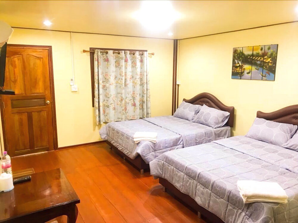 Ruanmai Style Resort 2 — Uthai Thani