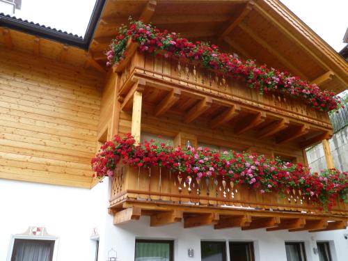 Apartment Albert — 4-Star Luxury Hotel in Santa Cristina Valgardena, Italy