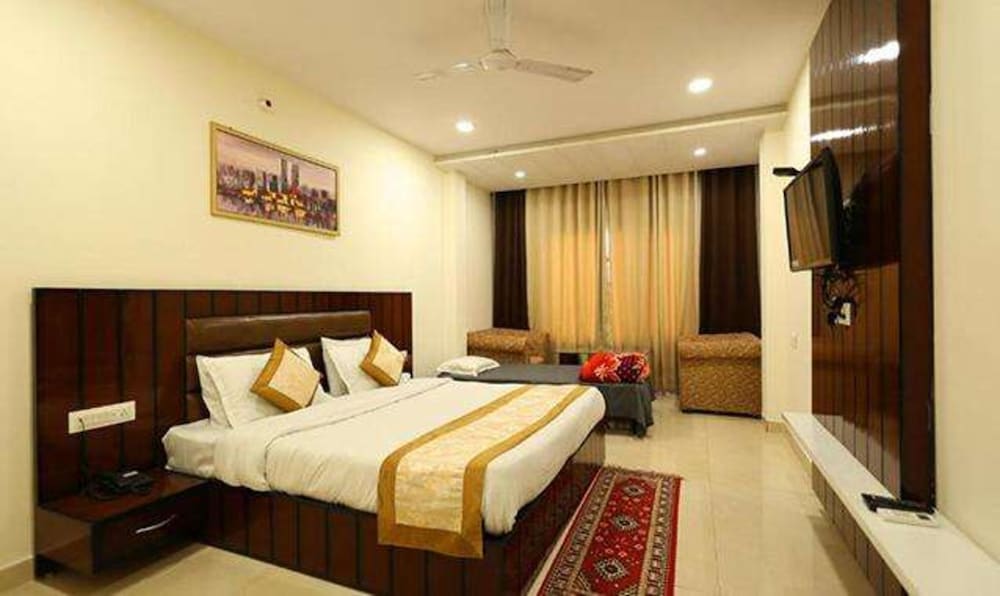 Fabhotel Red Coral in Haridwar, India