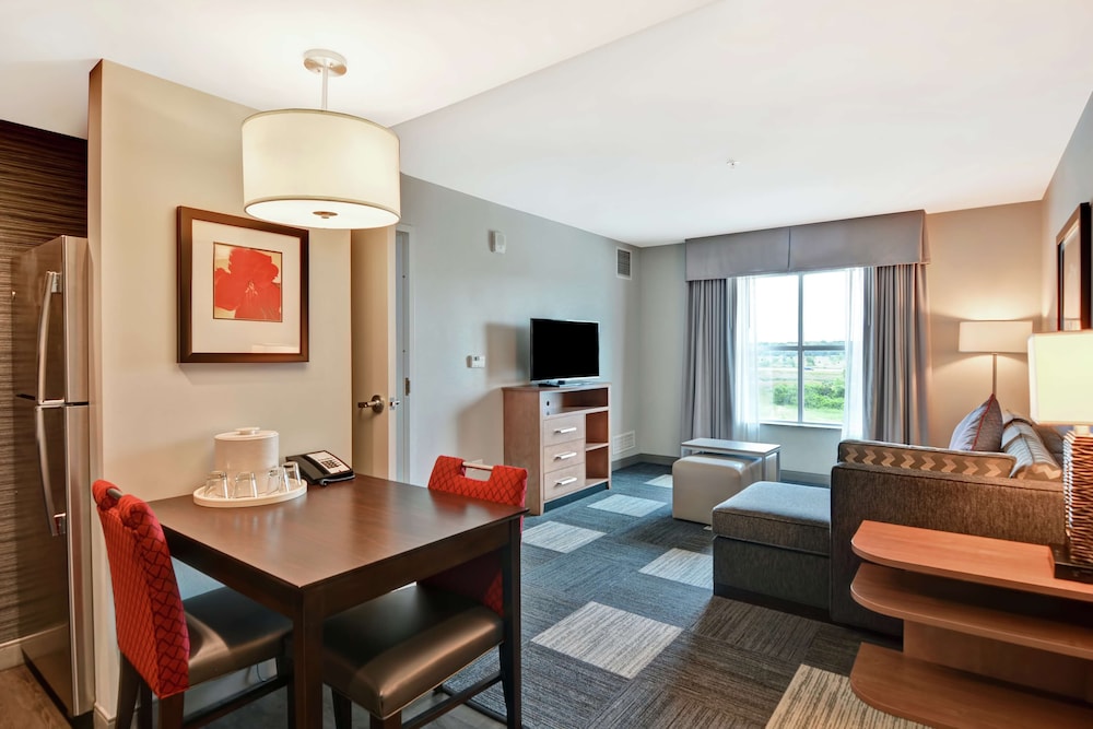 Homewood Suites by Hilton TechRidge Parmer @ I 35 - photo 13