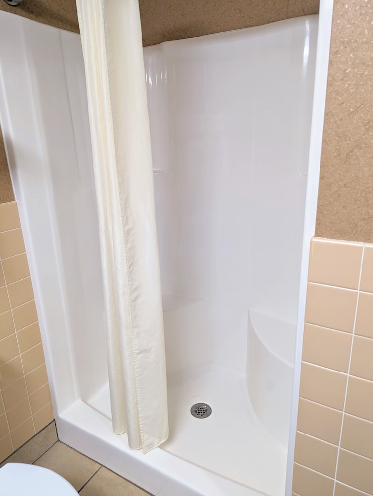 Travelodge Inn & Suites by Wyndham Deadwood - photo 50
