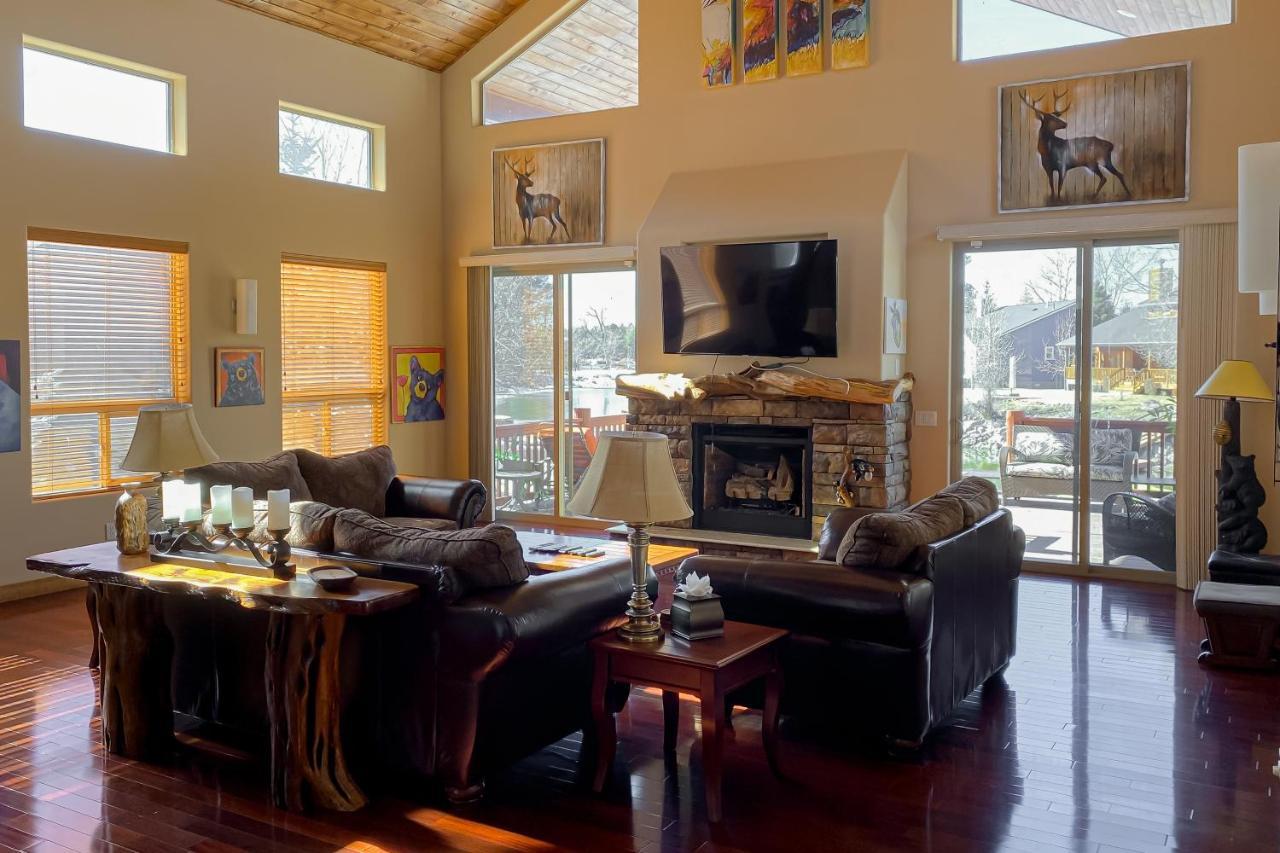 Rainbow Lake Retreat — Lakeside
