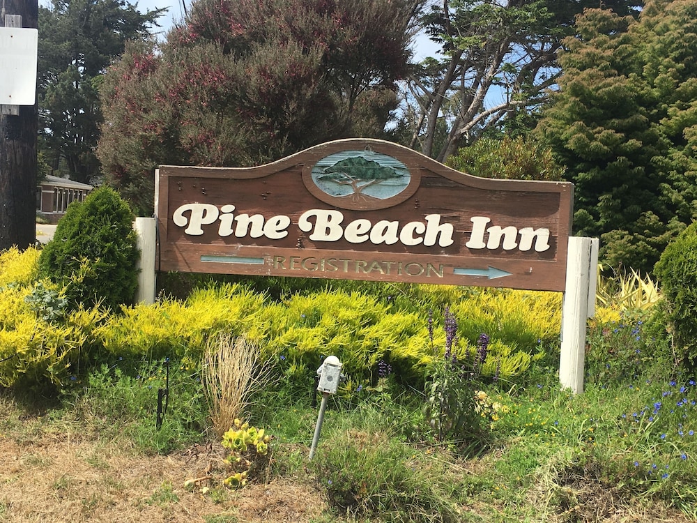 Pine Beach Inn in Fort Bragg, United States